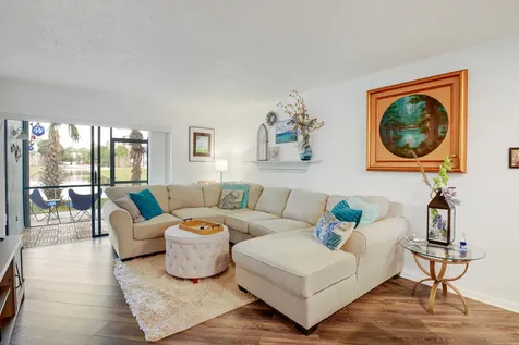 4745 Lucerne Lakes Boulevard Lake Worth FL 33467