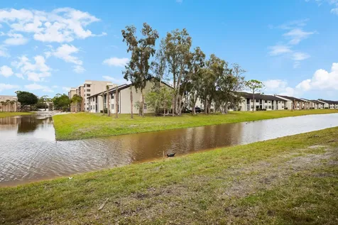 4745 Lucerne Lakes Boulevard Lake Worth FL 33467