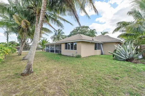 2101 Park Place Boca Raton FL 33486