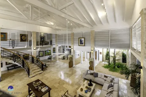 5 Las Palmas Casa de Campo DR 22000