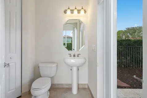 8711 Thornbrook Terrace Point Boynton Beach FL 33473