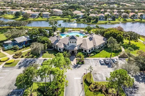 8711 Thornbrook Terrace Point Boynton Beach FL 33473