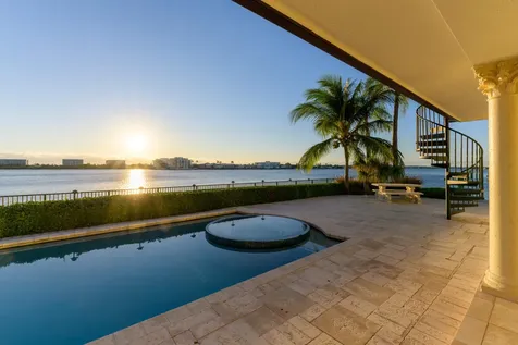 7 Duke Drive Lake Worth Beach FL 33460