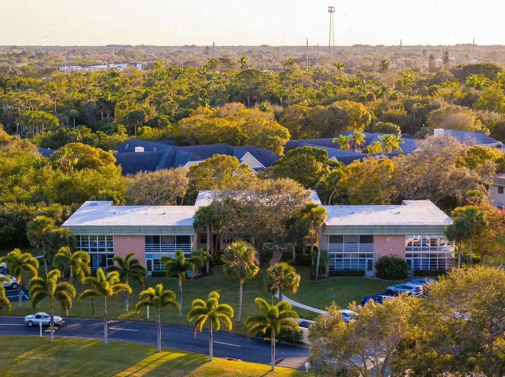 47 Vista Gardens Trail Vero Beach FL 32962