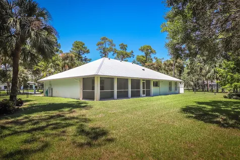 15386 83rd Way Palm Beach Gardens FL 33418