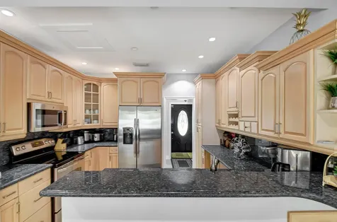 6604 Eastview Drive Lake Worth FL 33462