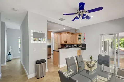 6604 Eastview Drive Lake Worth FL 33462