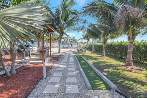 6604 Eastview Drive Lake Worth FL 33462
