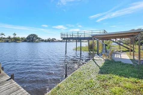 6604 Eastview Drive Lake Worth FL 33462