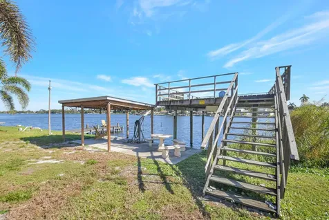 6604 Eastview Drive Lake Worth FL 33462