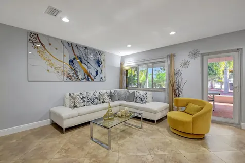 6604 Eastview Drive Lake Worth FL 33462