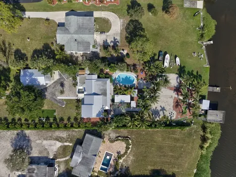 6604 Eastview Drive Lake Worth FL 33462