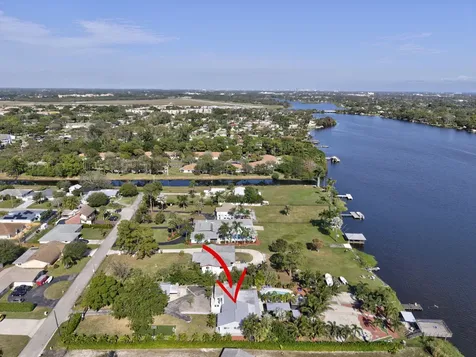 6604 Eastview Drive Lake Worth FL 33462