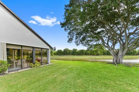 5650 Parkwalk Circle Boynton Beach FL 33472