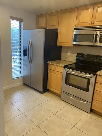 17 Royal Palm Way Boca Raton FL 33432