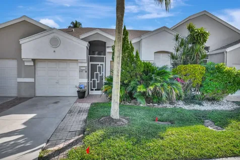 9147 Vineland Court Boca Raton FL 33496