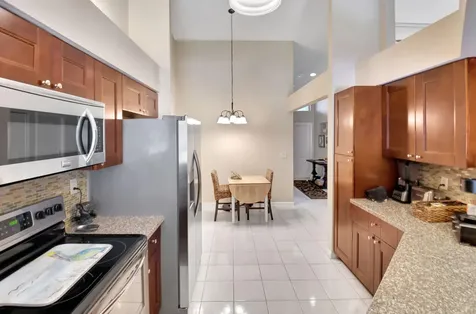 9147 Vineland Court Boca Raton FL 33496