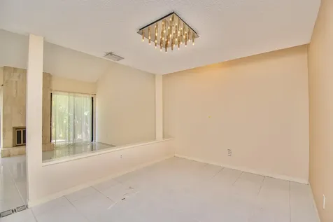 7671 Sierra Terrace Boca Raton FL 33433