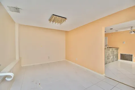 7671 Sierra Terrace Boca Raton FL 33433