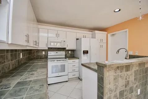 7671 Sierra Terrace Boca Raton FL 33433