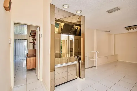 7671 Sierra Terrace Boca Raton FL 33433