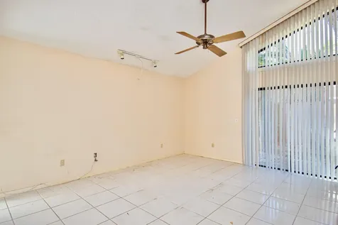 7671 Sierra Terrace Boca Raton FL 33433