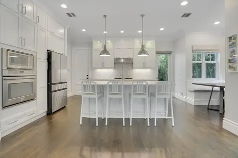 200 Nw 10th Street Boca Raton FL 33432
