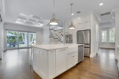 200 Nw 10th Street Boca Raton FL 33432