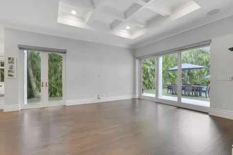 200 Nw 10th Street Boca Raton FL 33432