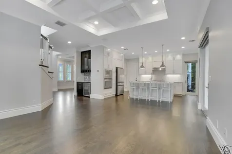200 Nw 10th Street Boca Raton FL 33432