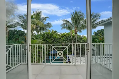 200 Nw 10th Street Boca Raton FL 33432