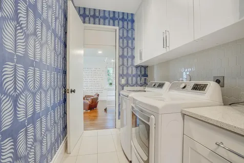200 Nw 10th Street Boca Raton FL 33432
