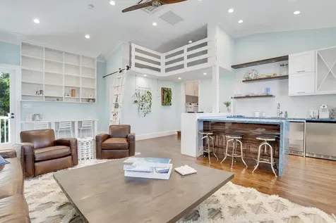 200 Nw 10th Street Boca Raton FL 33432