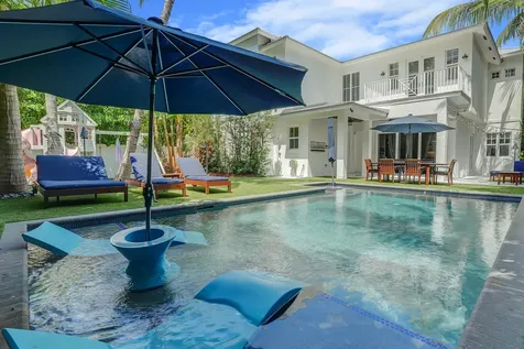200 Nw 10th Street Boca Raton FL 33432