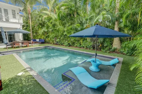 200 Nw 10th Street Boca Raton FL 33432