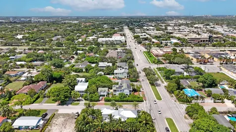 200 Nw 10th Street Boca Raton FL 33432