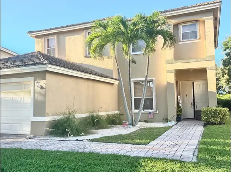5012 Victoria Circle West Palm Beach FL 33409