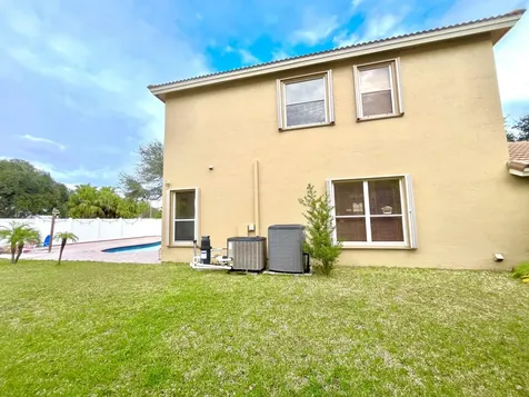 5012 Victoria Circle West Palm Beach FL 33409