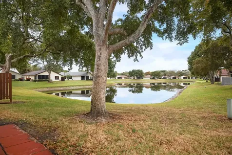 4951 Boxwood Circle Boynton Beach FL 33436