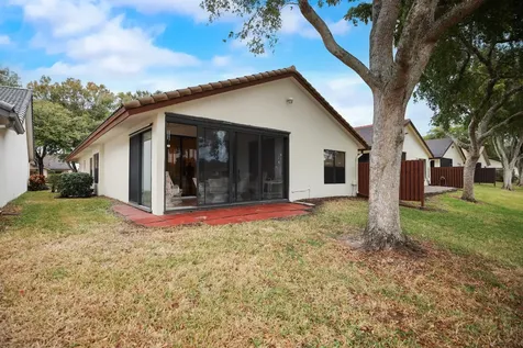 4951 Boxwood Circle Boynton Beach FL 33436