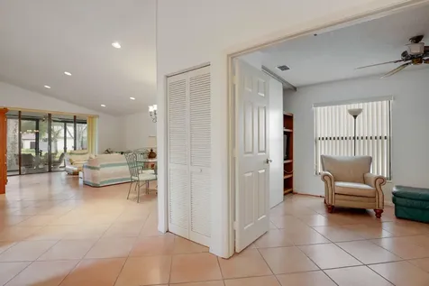 4951 Boxwood Circle Boynton Beach FL 33436