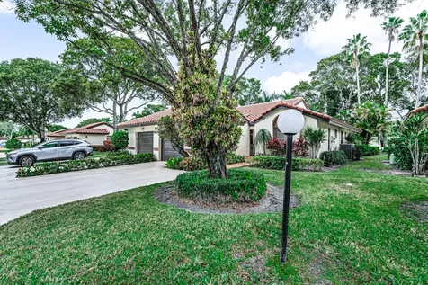 5861 Sunswept Lane Boynton Beach FL 33437
