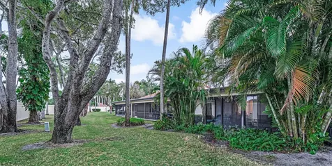 5861 Sunswept Lane Boynton Beach FL 33437