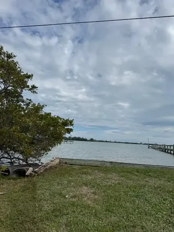 3241 N Indian River Drive Fort Pierce FL 34946