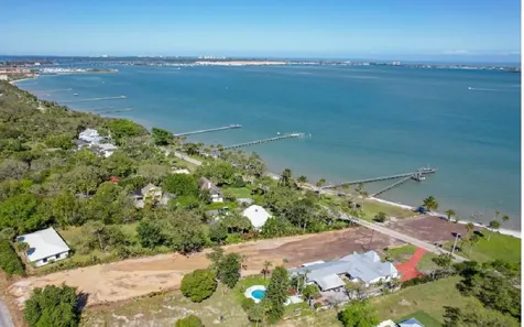 1033 S Indian River Drive Fort Pierce FL 34950