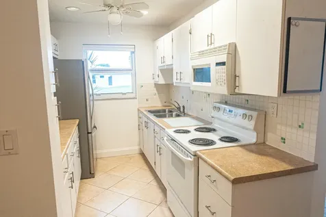 250 High Point Court Boynton Beach FL 33435