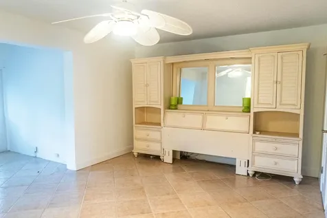 250 High Point Court Boynton Beach FL 33435