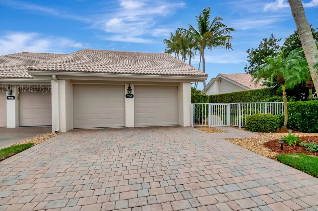 9758 Erica Court Boca Raton FL 33496