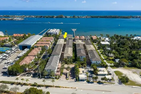 3 Windward Lane Boynton Beach FL 33435