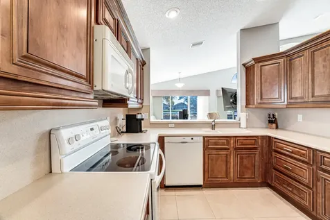 9779 Harbour Lake Circle Boynton Beach FL 33437